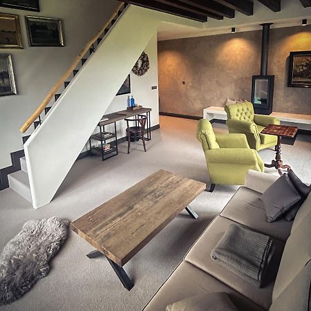 Statek Blatiny Hotel Sněžné Bagian luar foto