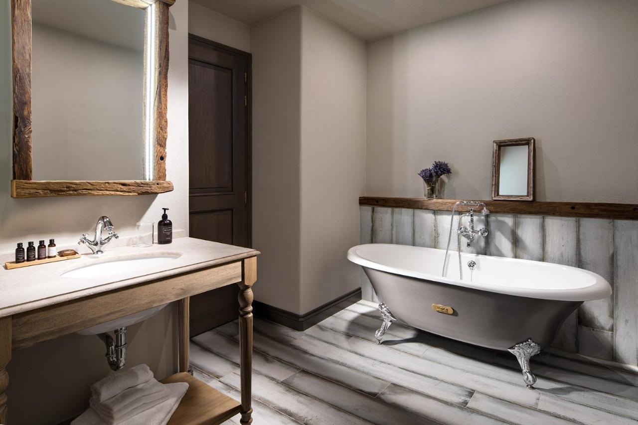 Statek Blatiny Hotel Sněžné Bagian luar foto