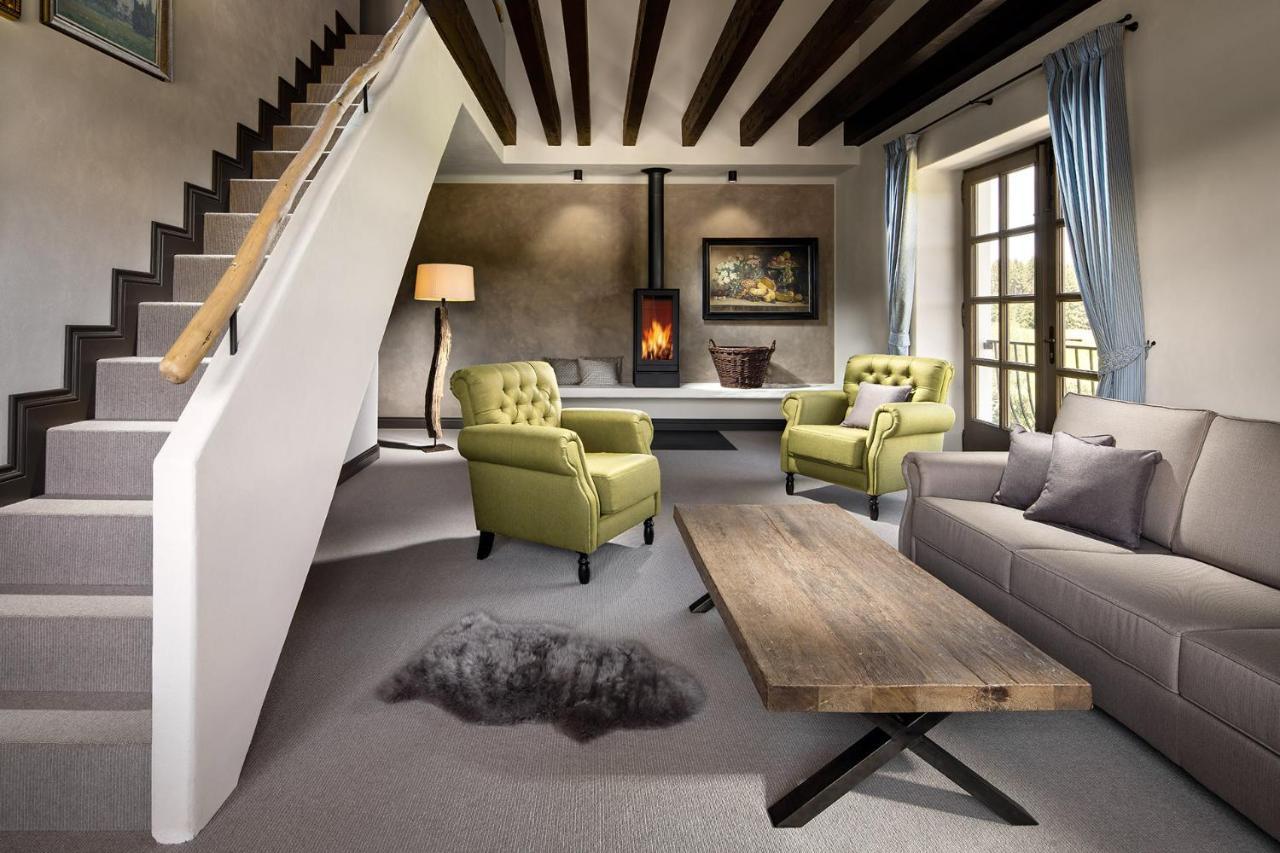 Statek Blatiny Hotel Sněžné Bagian luar foto