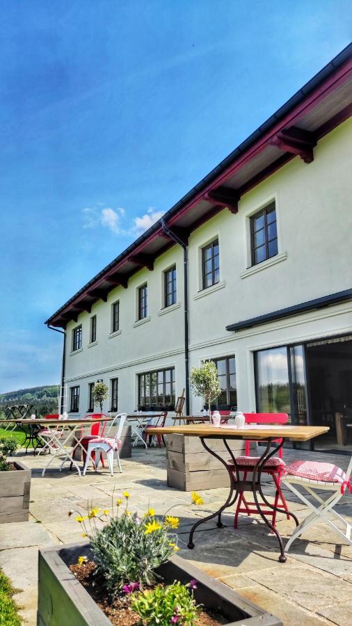 Statek Blatiny Hotel Sněžné Bagian luar foto