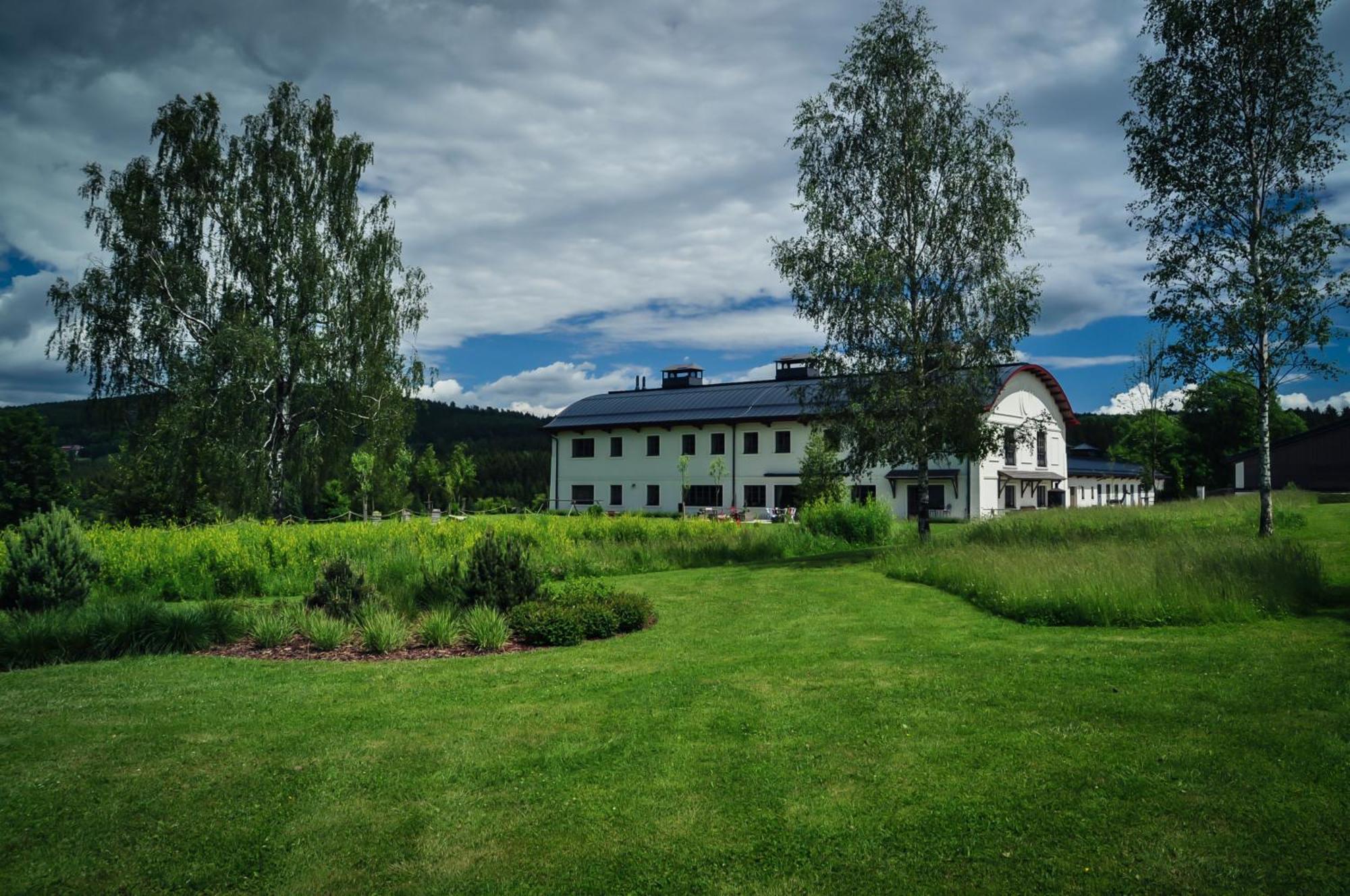 Statek Blatiny Hotel Sněžné Bagian luar foto